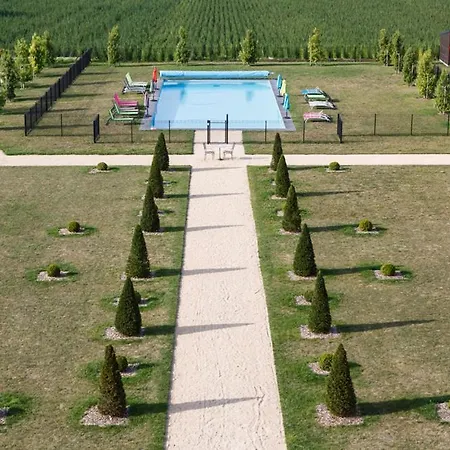 Sleeps 43 Pool Wifi Villa *